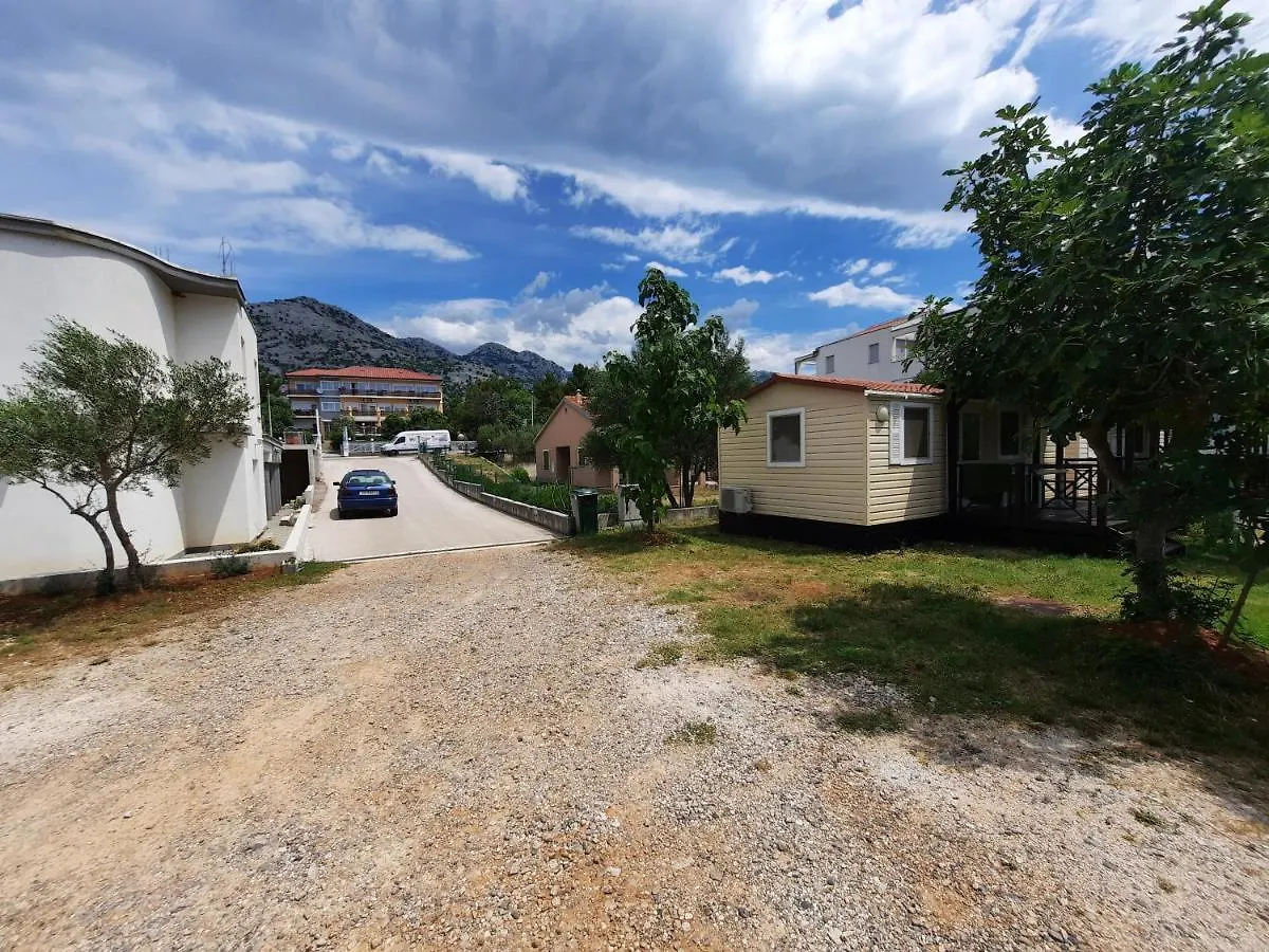 Kamp Rujno Park za odmor Starigrad Paklenica
