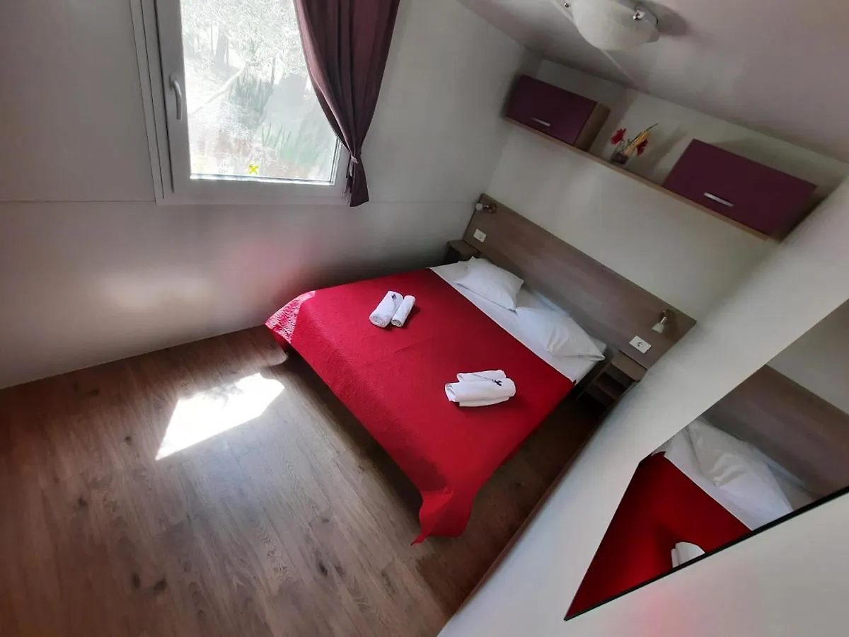 Kamp Rujno 0*, Starigrad Paklenica Croatia