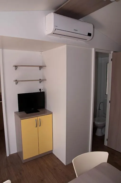 Kamp Rujno 0*, Starigrad Paklenica Croatia